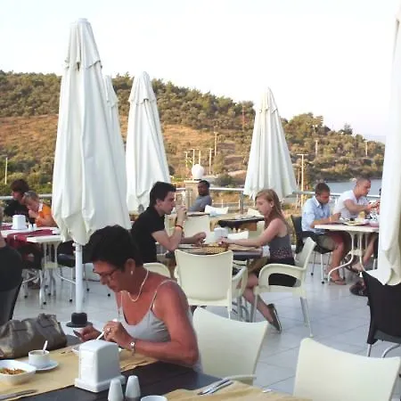 Corendon Iassos Modern Resort Hotel *