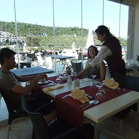 Corendon Iassos Modern Resort Hotel Apartamento *